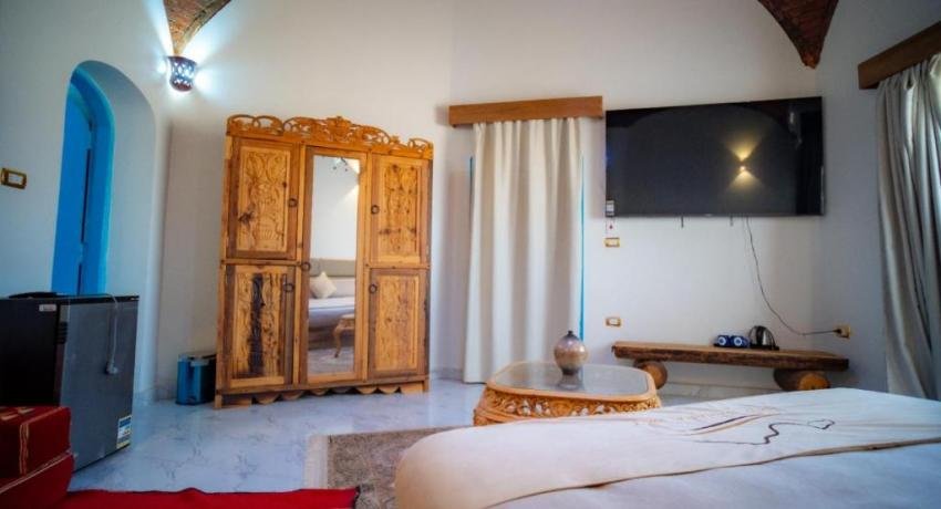 B&W SAHARA SKY Hotel Superior Room – Single